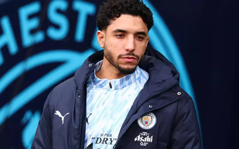 قرار مفاجئ عمر مرموش يحدد مستقبله مع مانشستر سيتي